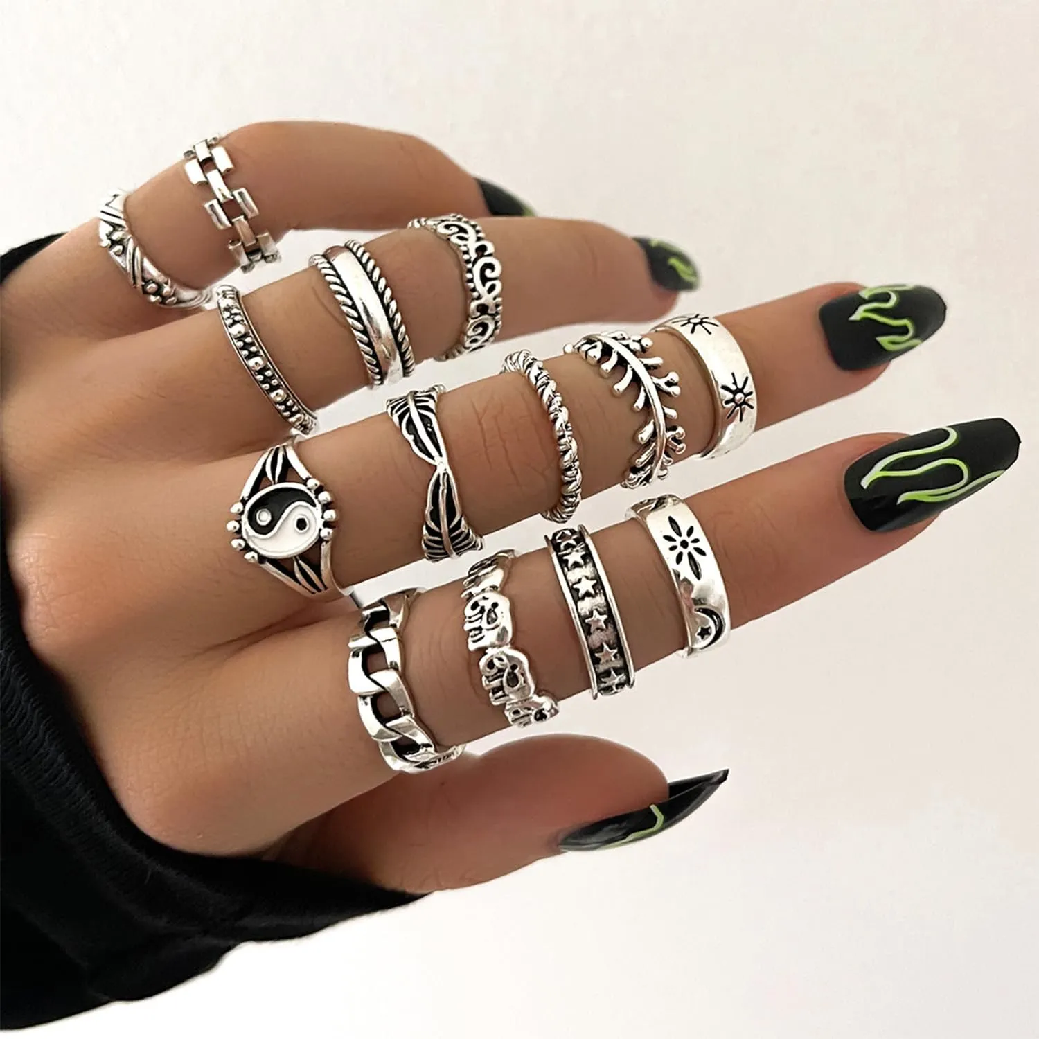 22 Pcs Gold Knuckle Rings Set for Women Gold Plated Ring Sets Dainty Simple Gold Rings Non Tarnish Stackable Rings Adjustable Rings Set Jewelry