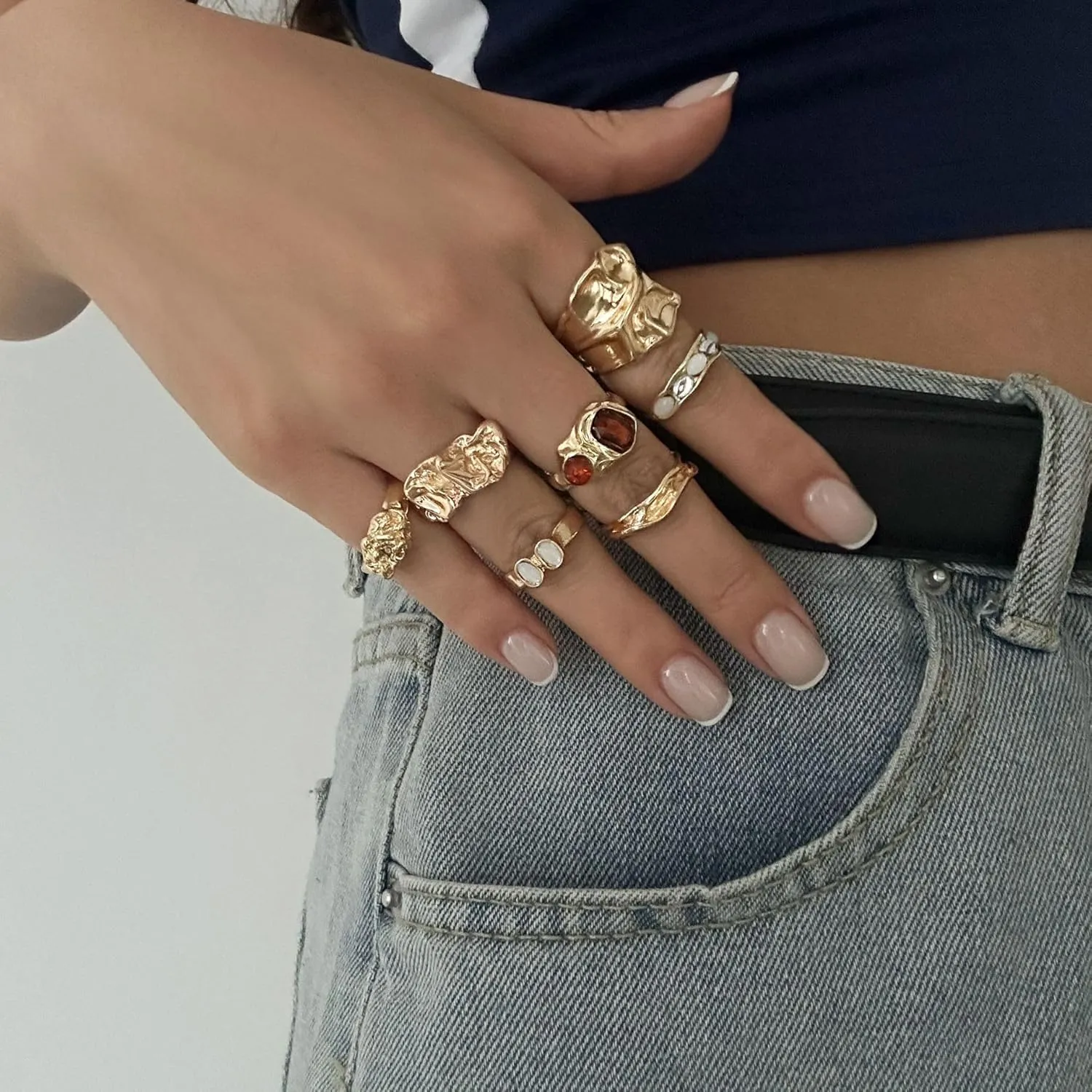 7 PCS Chunky Gold Rings Set for Women Stacking Knuckle Rings Unique Statement Ring Crystal Rhinestone Thick Ring Sets Non Tarnish Signet Ring Geometric Wrap Finger Ring Fashion Jewelry