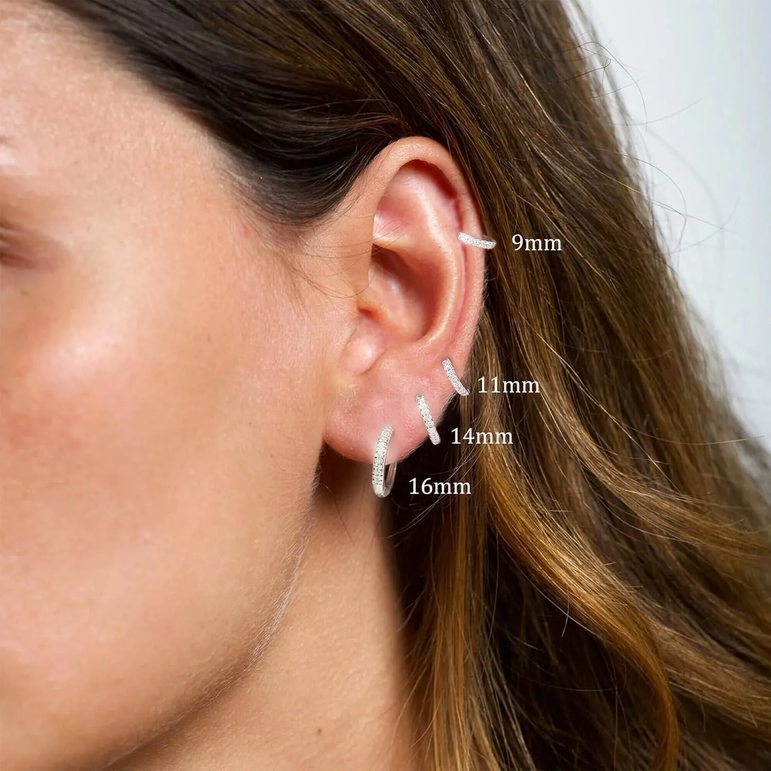 CAROVO Gold Hoop Earrings Set for Women Dainty 14K Gold/Silver Plated CZ Cartilage Earring Small Hoop Earring Set Multiple Piercing Lightweight Chunky Open Hoop Earrings Jewelry Gifts for Women