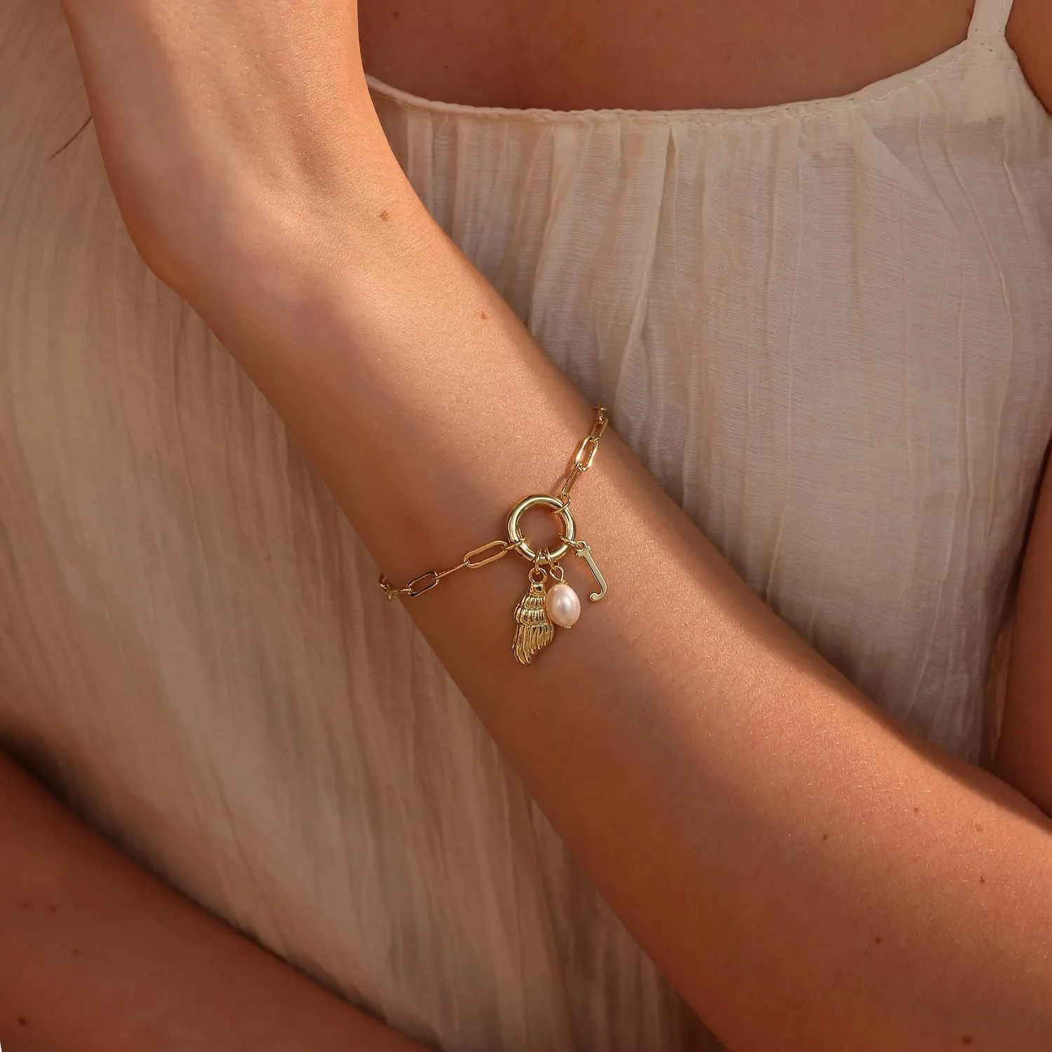 Charm Bracelets for Women, 14K Gold Plated Dainty Conch Initial Bracelets Gold Pearl Bracelets Personalized Gold Jewelry for Women