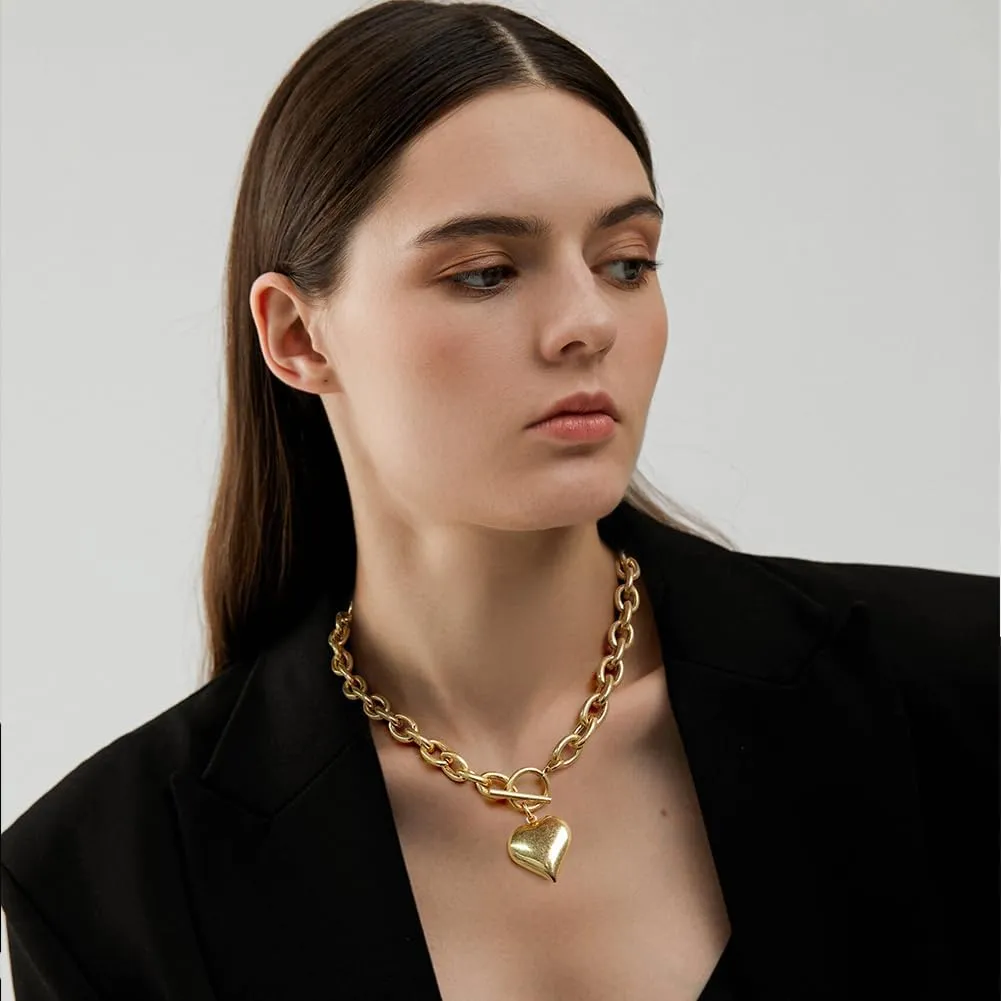 Chunky Gold Pendant Necklaces For Women Gold Chain links With Sun Heart Lion Conch Shell Charms Summer Necklaces Beach Jewelry Gift