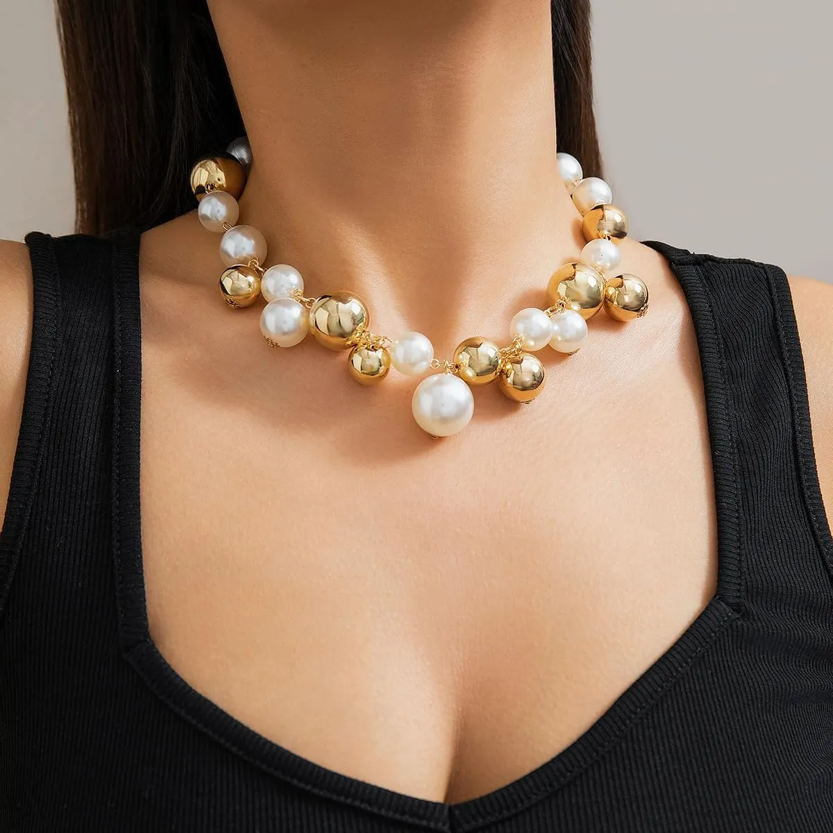 CSIYANJRY99 Chunky Pearl Necklace for Women Big Faux Pearl Beaded Strand Necklace Wedding Prom Jewelry for Women