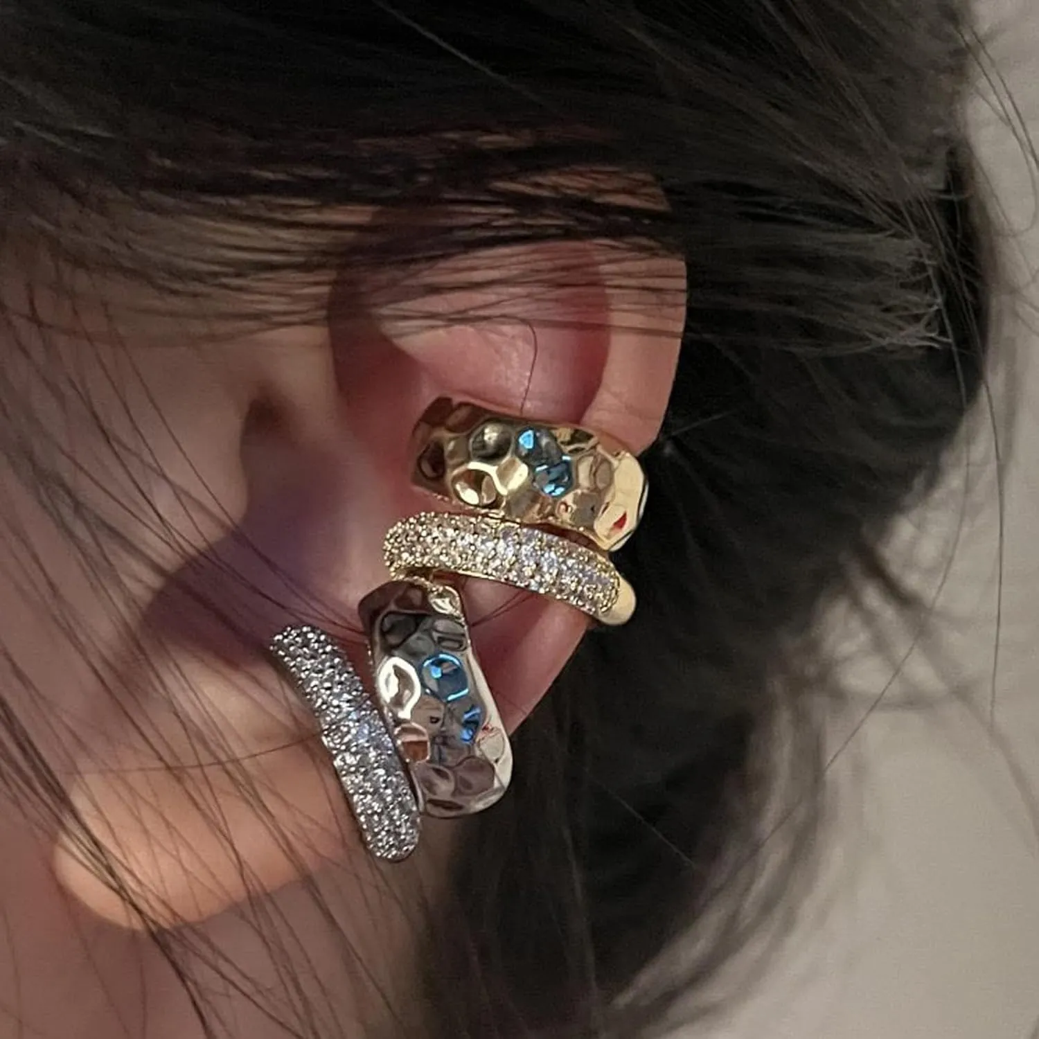 Ear Cuffs Non Piercing Aretes De Mujer Gold Chunky Earrings for Women Clip On Earrings Non Tarnish Gold Earrings Gifts Trendy Stuffers