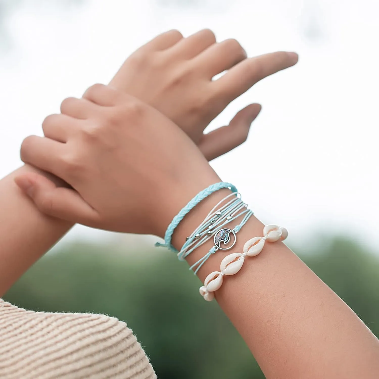 FANCY SHINY Wave String Bracelets Braid Puka Shell Bead Bracelets Handmade Cute Trendy Boho Easter Jewelry Gifts for Women