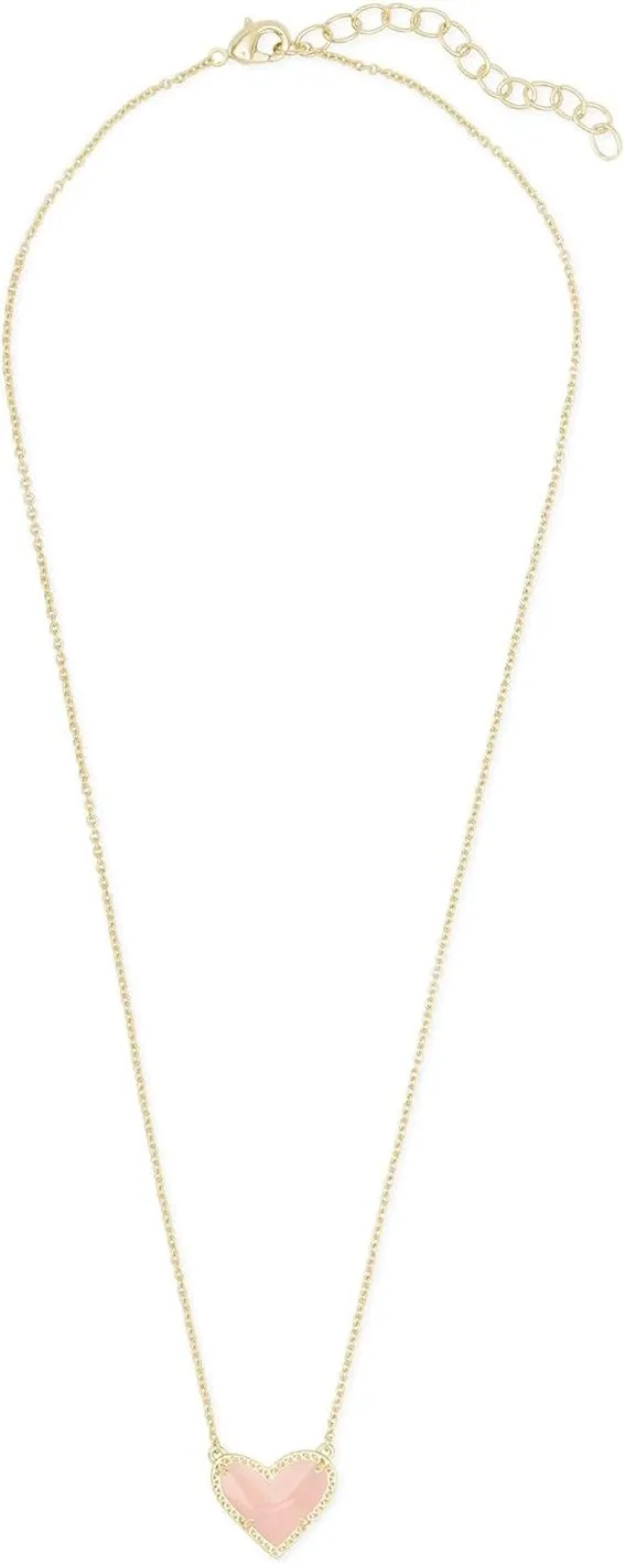 Gold Heart Pendant Necklace for Women Simple Cute Necklaces for Teen Girls Dainty Crystal Choker Necklaces for Her Jewelry