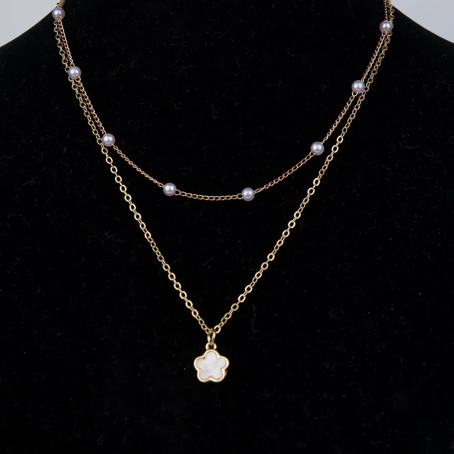 Gold Necklaces for Women Stackable Trendy Choker Pearl Chain Set Five-Leaf Clover Pendant Necklaces Fashion Jewelry for Women