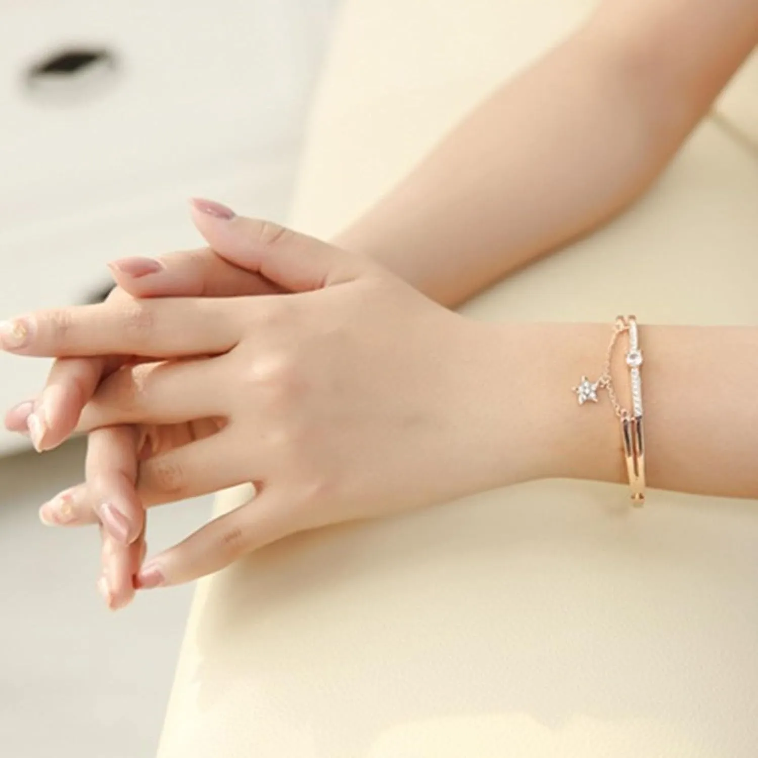 Gold Plated Star Cuff Bangle Bracelets for Women,Gold Women`s Bangle Bracelets Open Adjustable Cuff Dainty Bracelets for Her Jewelry Gifts