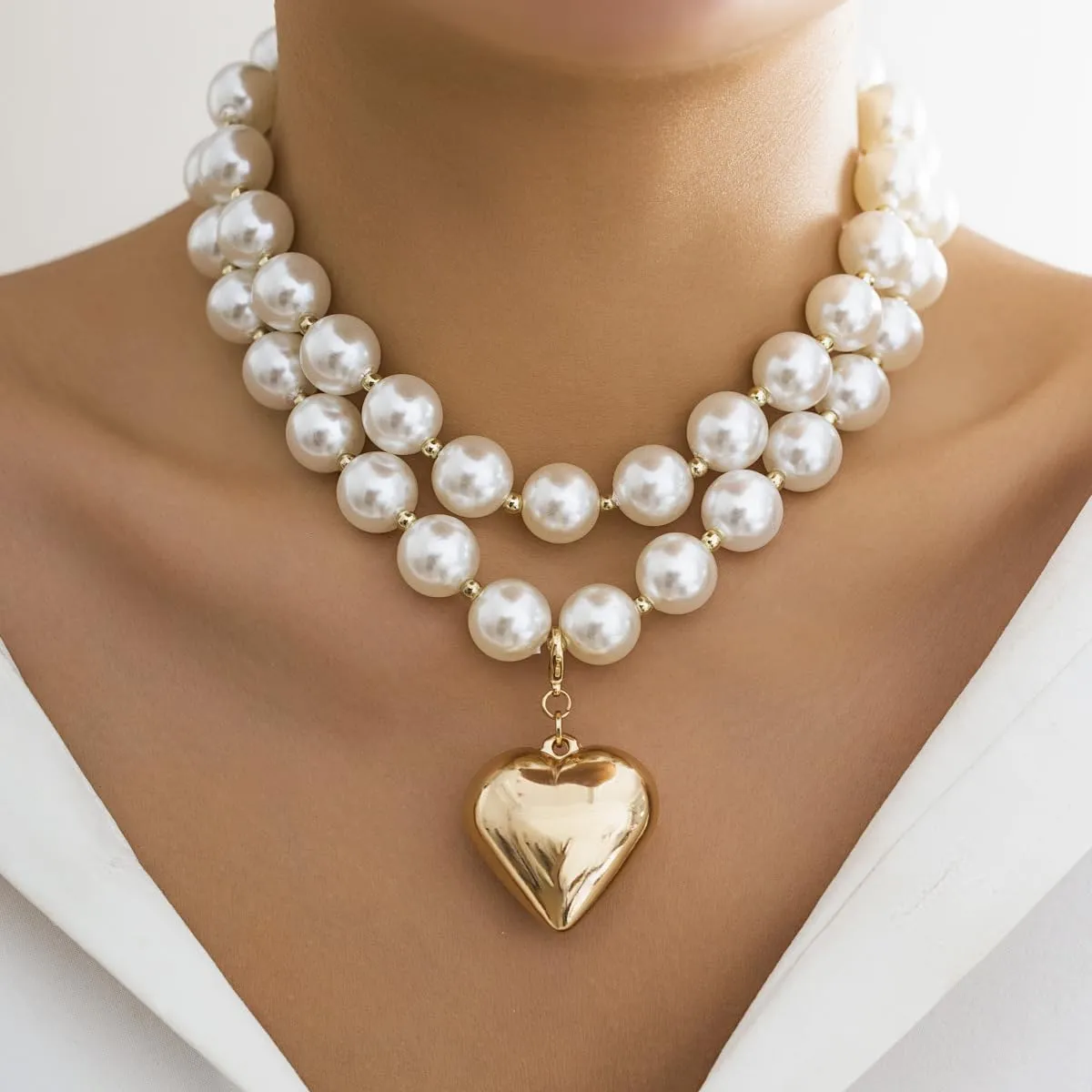 Heart Pendant Pearl Necklaces for Women Big Pearl Beaded Necklace Layered Beads Choker Necklace Faux Crystal Beads Necklaces Prom Jewellery Present