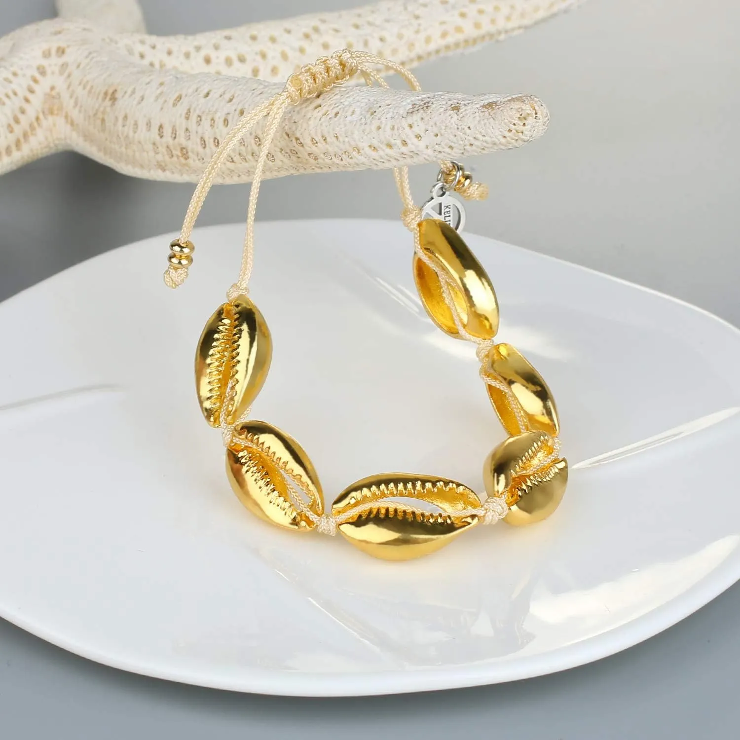 KELITCH Gold Sea Shell Bracelet Handmade Boho Cowry Beads Charm Bracelets Women Beach Jewelry