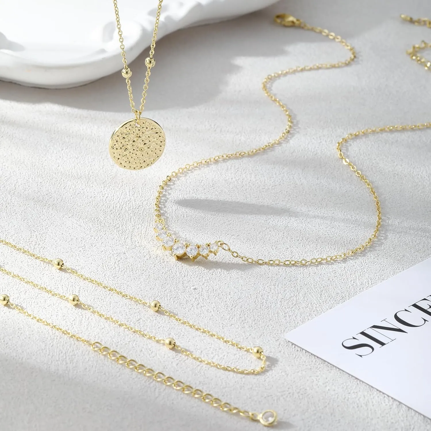 Layered Necklaces for Women,14K Gold/Silver Necklace Set Simple Layered Necklaces Herringbone Twisted Lip Chain Dainty Pendant Necklace Jewelry