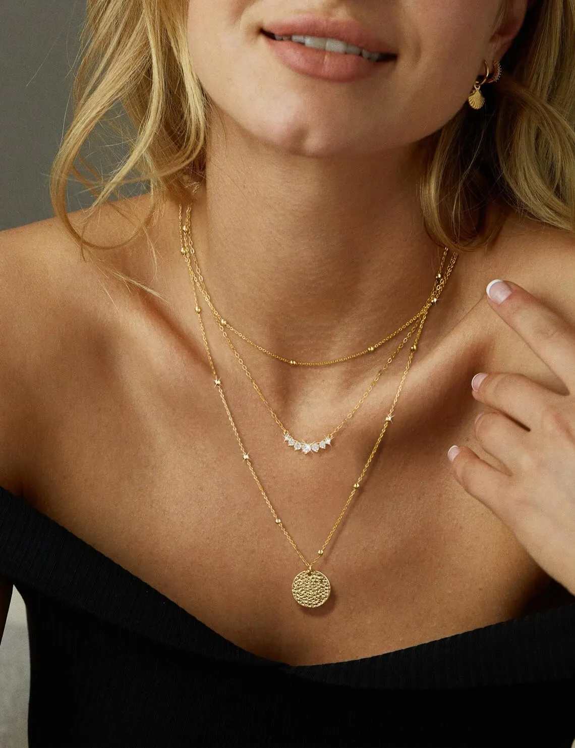 Layered Necklaces for Women,14K Gold/Silver Necklace Set Simple Layered Necklaces Herringbone Twisted Lip Chain Dainty Pendant Necklace Jewelry