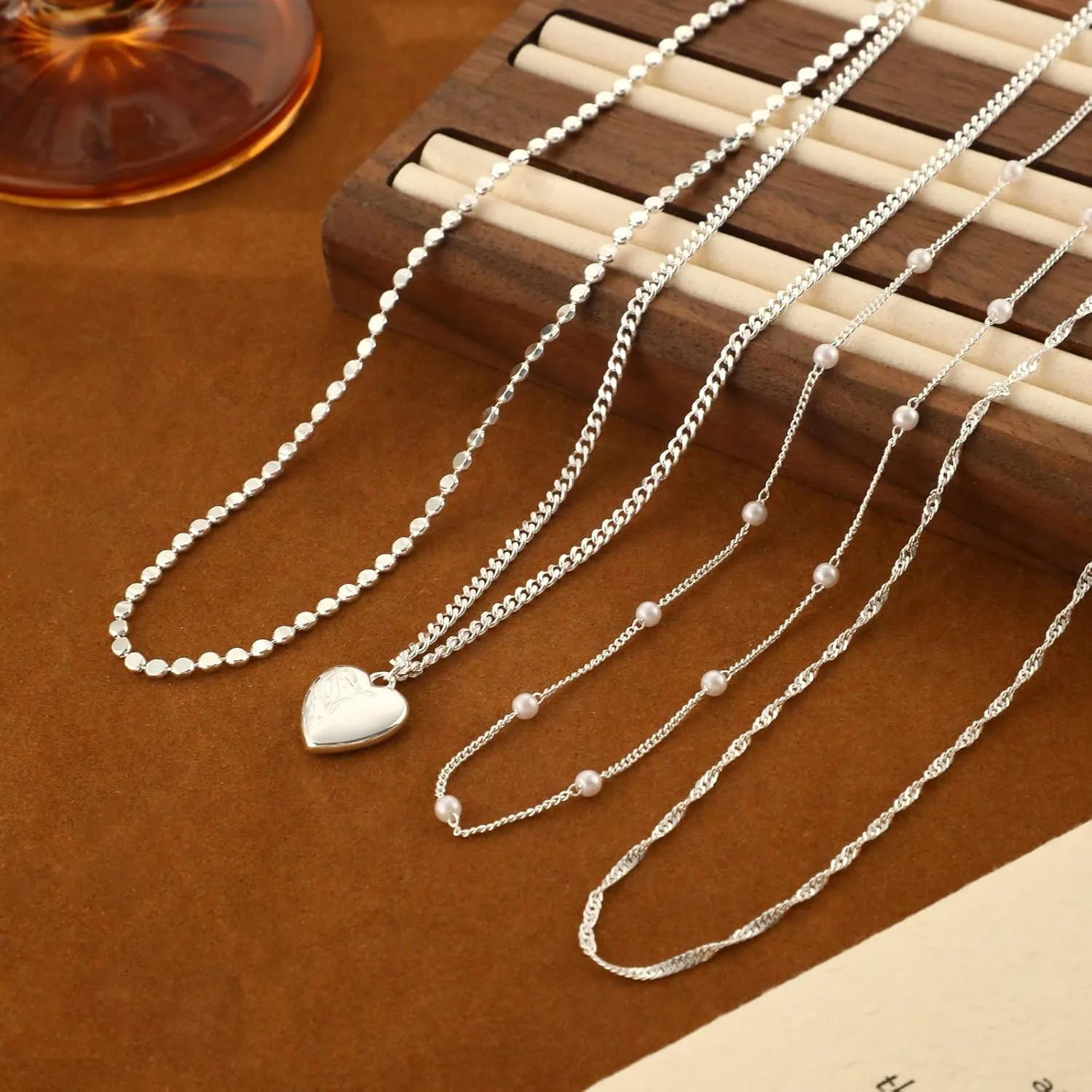 Layered Necklaces for Women,14K Gold/Silver Necklace Set Simple Layered Necklaces Herringbone Twisted Lip Chain Dainty Pendant Necklace Jewelry