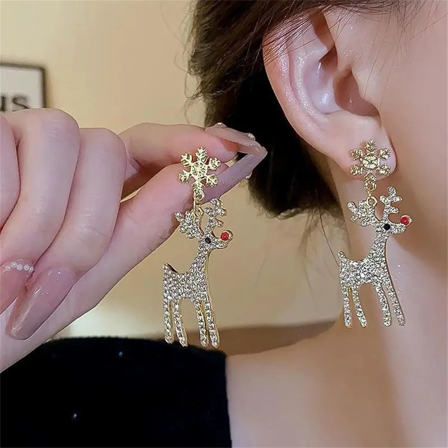 MALOYANVE Crystal Christmas Earrings Elegant Handmade Sparkly Maple Leaf Red Green Tree Reindeer Star Glitter Stud Earrings Festival Holiday Jewelry for Women Ladies