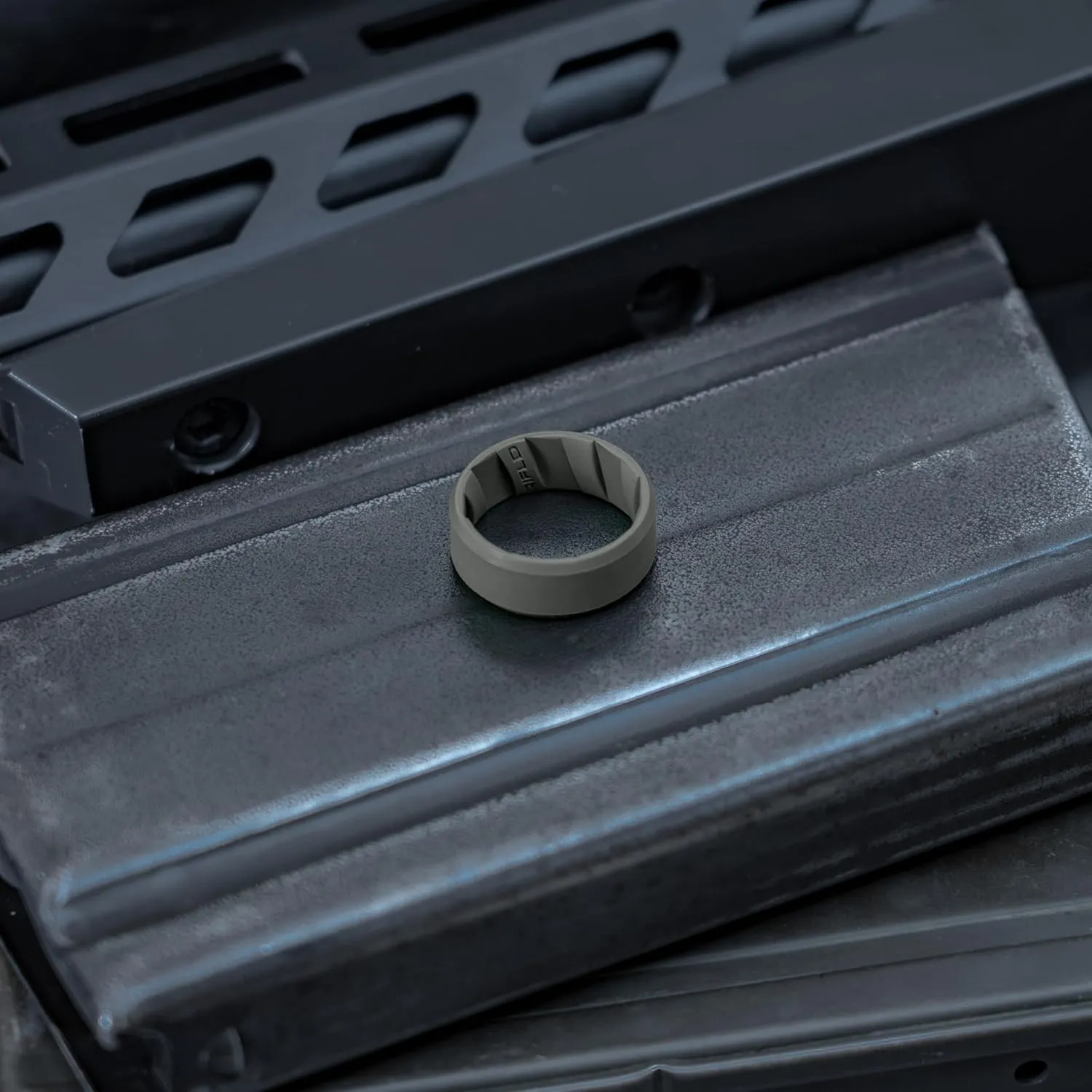 Men's Tactical Silicone Rings, 9mm Wide 2.5mm Thick Rubber Wedding Bands for Him, Breathable Working Man's Performance Ring