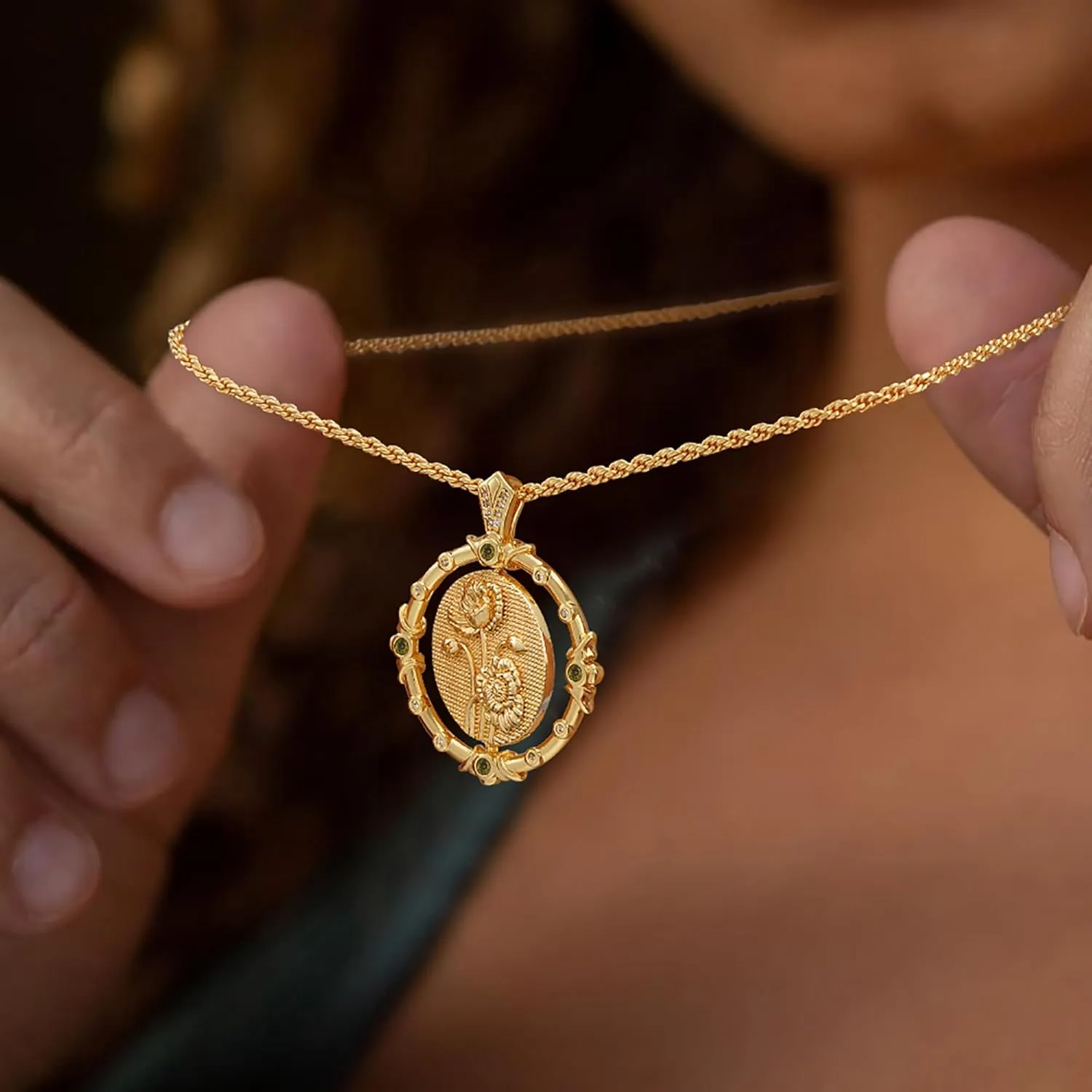 MTMY Birth Flower Necklaces for Women 14K Gold Plated Birth Flower with Birthstone Chunky Reversible Rotatable Disc Pendant Necklaces Jewelry