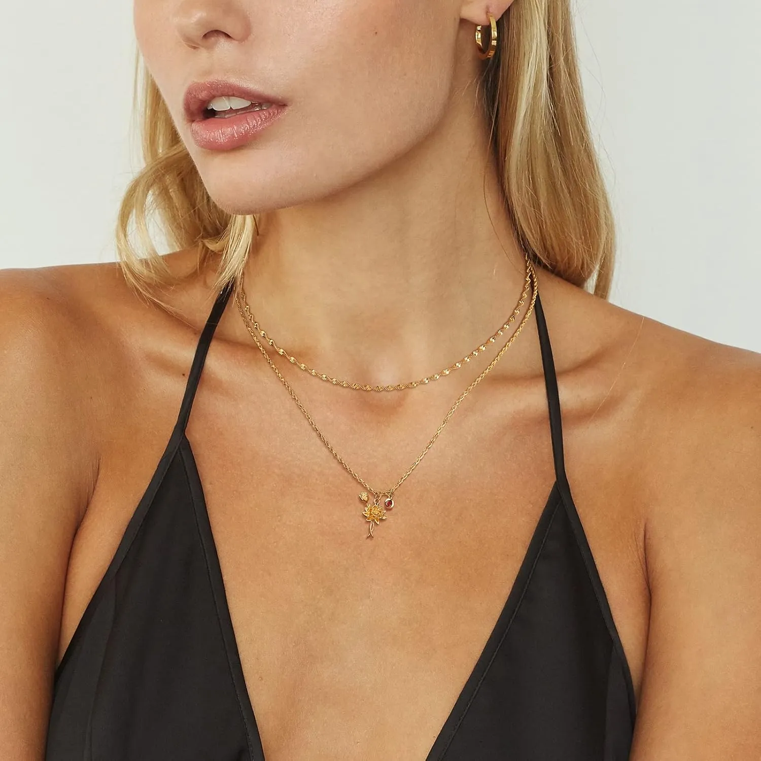 MTMY Birth Flower Necklaces for Women 18K Gold Plated Dainty Layered Birth Month Flower with Birthstone Pendant Necklaces Personalized Custom Floral Jewelry