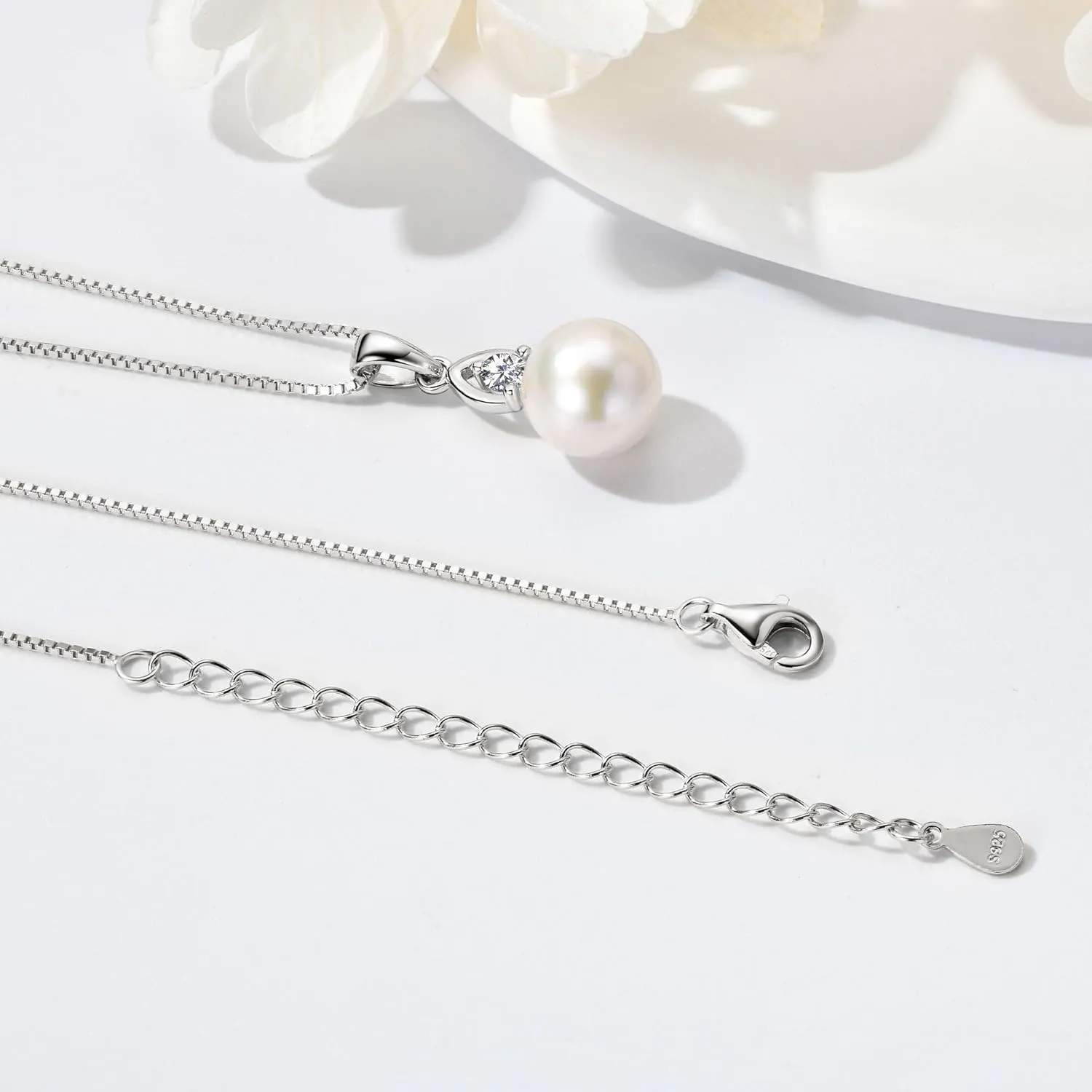 Pearl Necklaces for Women, Sterling Silver Freshwater White Pearl Pendant Necklace with Moissanite Pearl Jewelry Gifts for Wife Mom