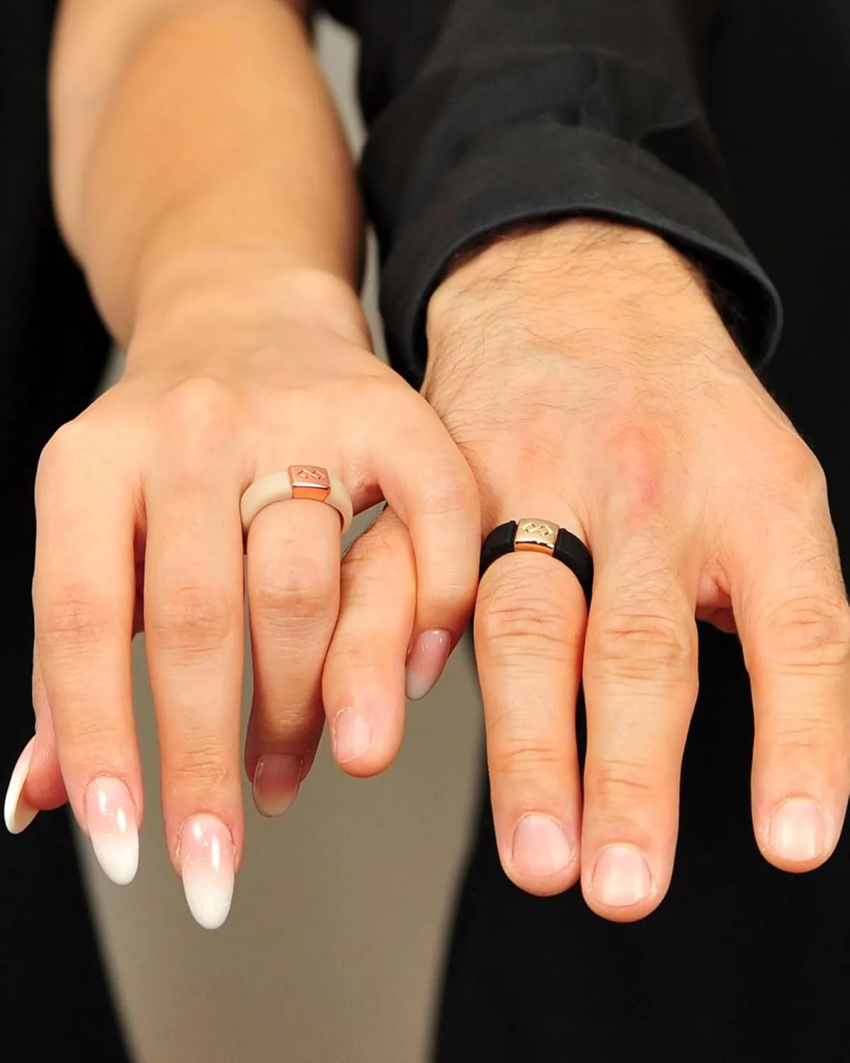 Rinfit Silicone Rings for Women 6mm Wide & Men 7mm Wide, 2mm Thick - Silicone Wedding Bands- Infinity Ring with Metal Plate - Patented Design