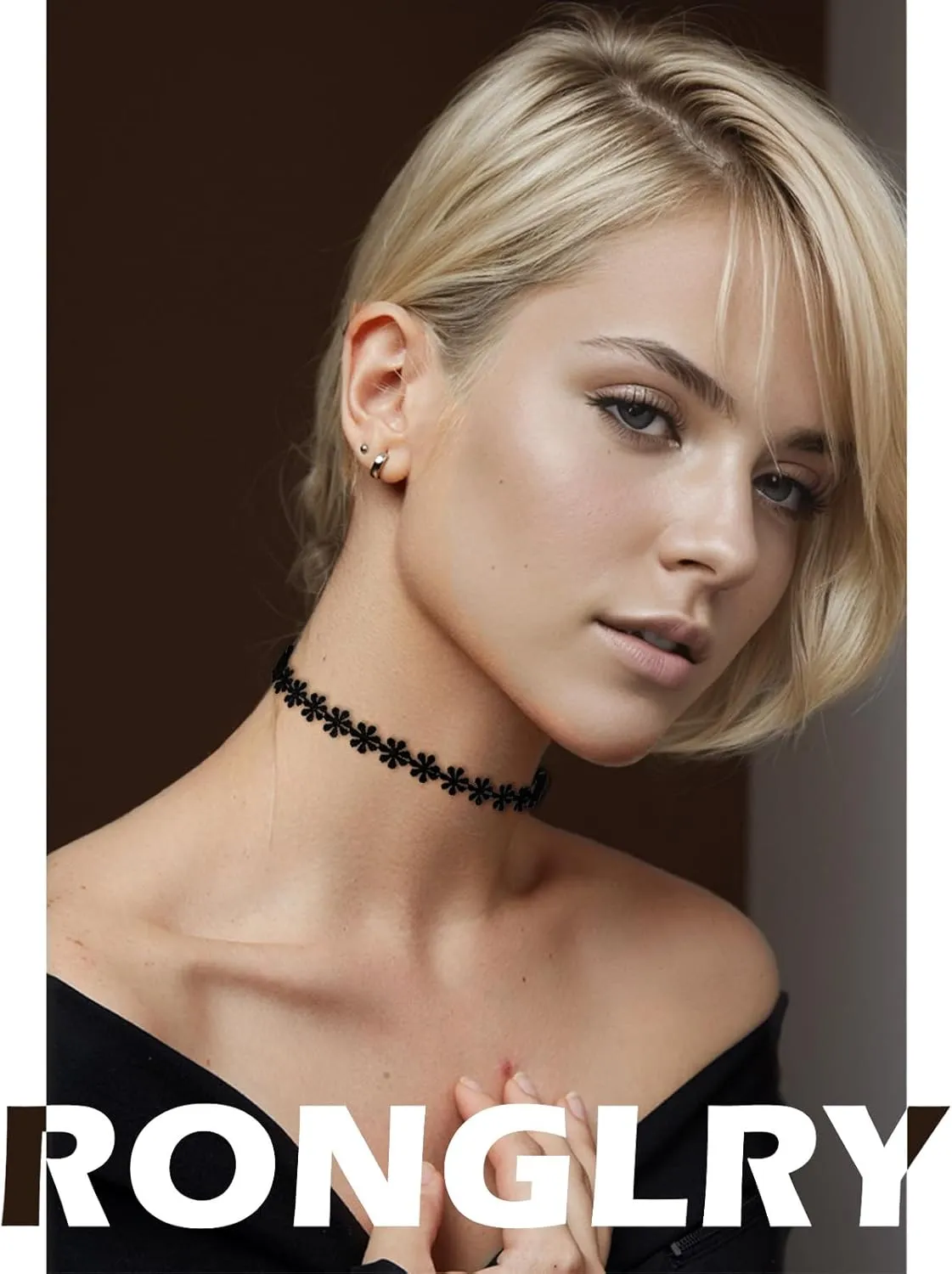 Ronglry 3pcs Black Choker Necklace for Women Black Velvet Choker Set Layered Black Choker Necklaces Classic Chokers for Women Adjustable Gothic Lace Black Collar Necklace for Party Cosplay Christmas Birthday Jewelry Gifts