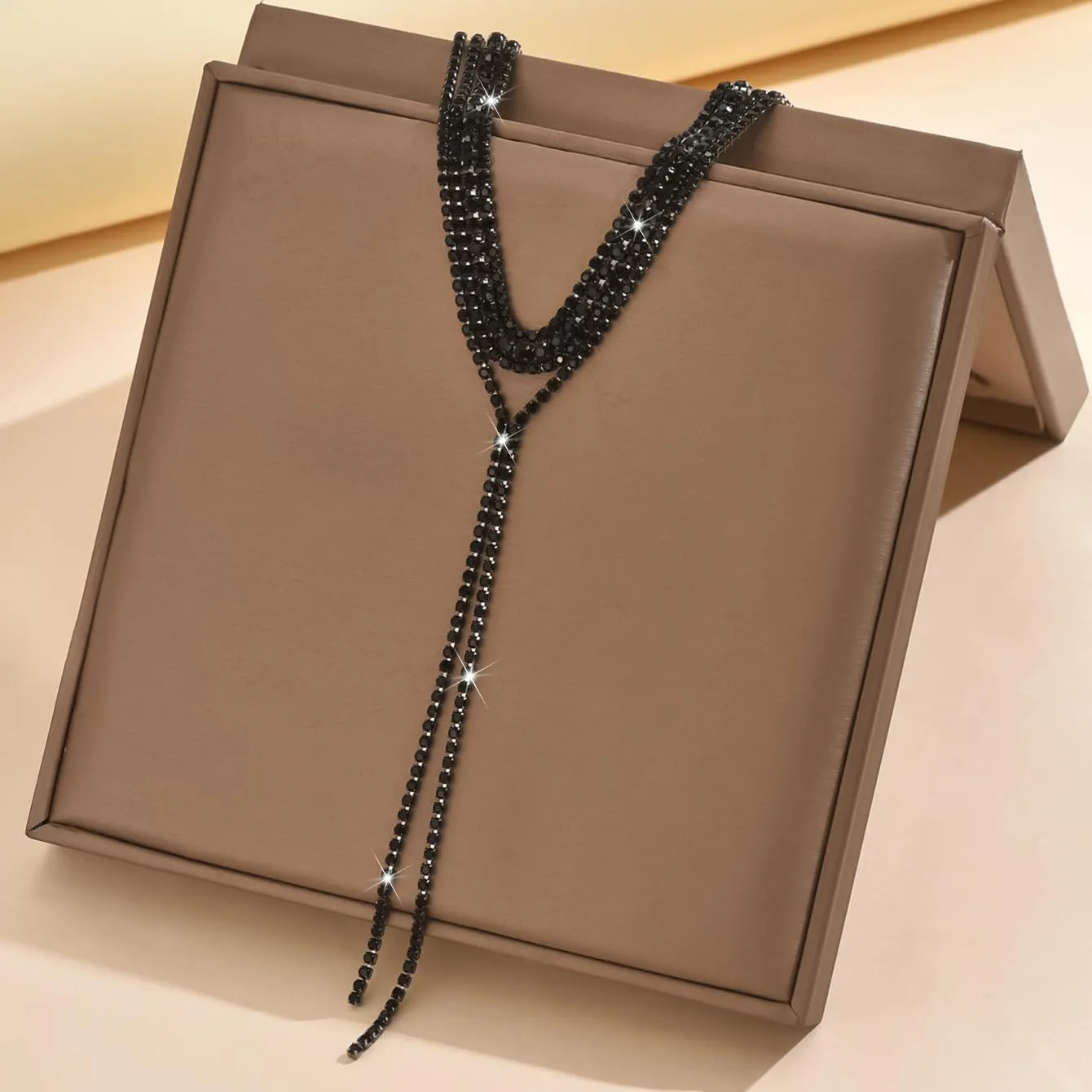 Ronglry Rhinestone Choker Necklace for Women Silver Diamond Choker Necklaces for Women Sparkly Crystal Rhinestone Necklace for Women Silver Chokers for Women Party Prom Wedding Jewelry Accessories