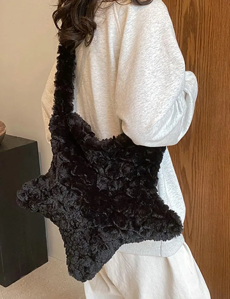 Women's Fuzzy Crossbody Bag Stylish Star Shape Tote Bag Large Capacity Cute Fluffy Shoulder Bag Y2k Satchel Purse 2024