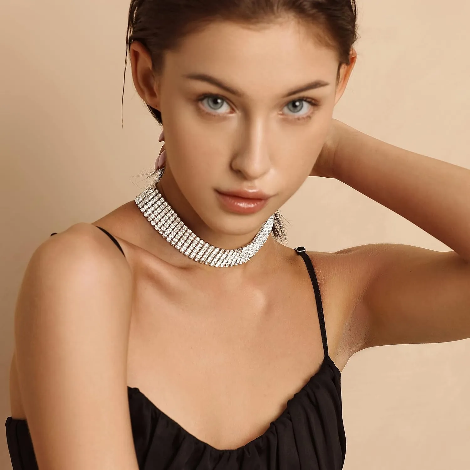 Zealmer Rhinestone Choker Necklaces Silver Sparkling Diamond Choker Crystal Rhinestone Glitter Necklace Gold Plated Jewelry Gifts for Women Bridal Wedding Bridesmaid